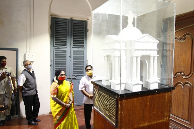 Hon'ble   L.G  Visit  to  Puducherry Museum  on  19-03-2021